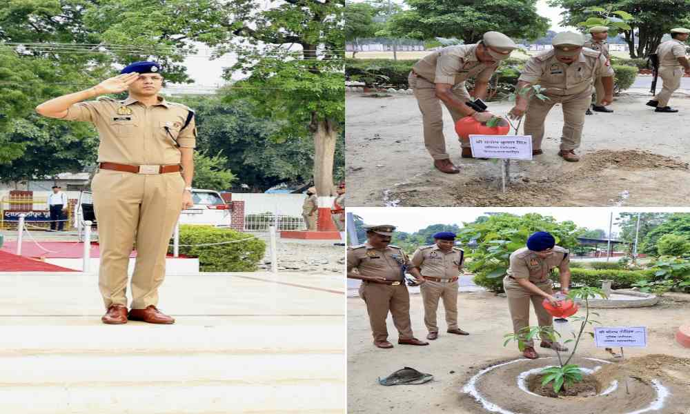 एसपी सौरभ दीक्षित ने परेड का किया निरीक्षण, उत्कृष्ट कार्य करने वाले 9 पुलिसकर्मी सम्मानित
