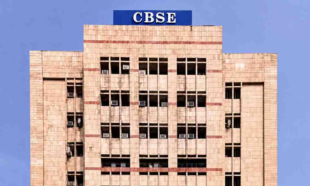 CBSE का बड़ा फैसला: कक्षा 12वीं के वेरिफिकेशन और री-इवैल्यूएशन की अंतिम तिथि बढ़ी