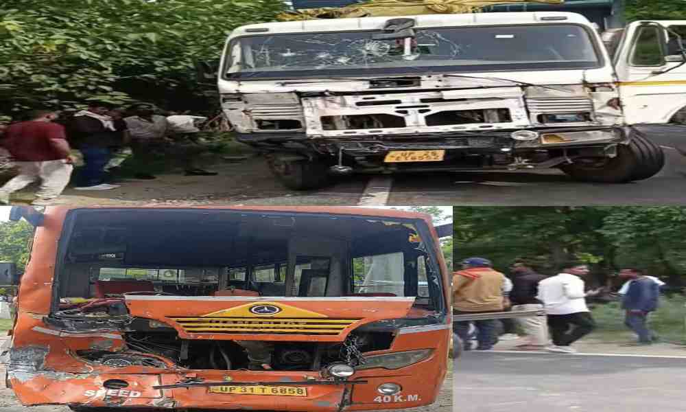 पीलीभीत से पुलिस भर्ती परीक्षा देकर लौट रहे परीक्षार्थियों की बस ट्रक से टकराई, दो घायल