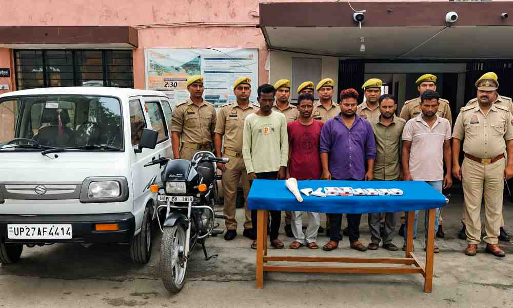 डकैती की साजिश नाकाम, पुलिस मुठभेड़ के बाद 5 शातिर अपराधी गिरफ्तार; अवैध हथियार और भारी मात्रा में जेवरात बरामद